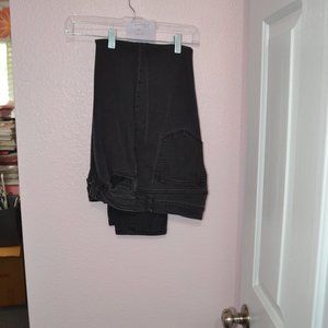 Ladies New York and Company Soho Boyfriend jeans